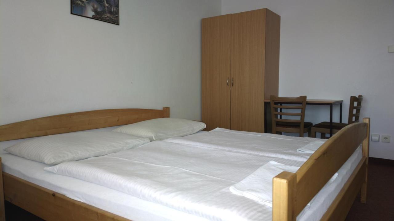 Penzion Lada Nová Bystřice Екстериор снимка